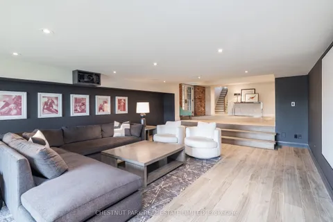 908 Vandorf Side Road, ON L4G 0N7