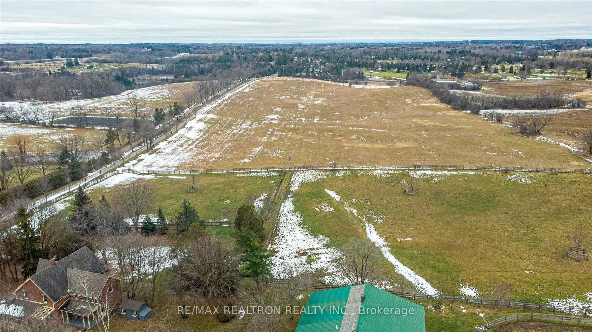 13265 Leslie Street, ON L4E 1A2