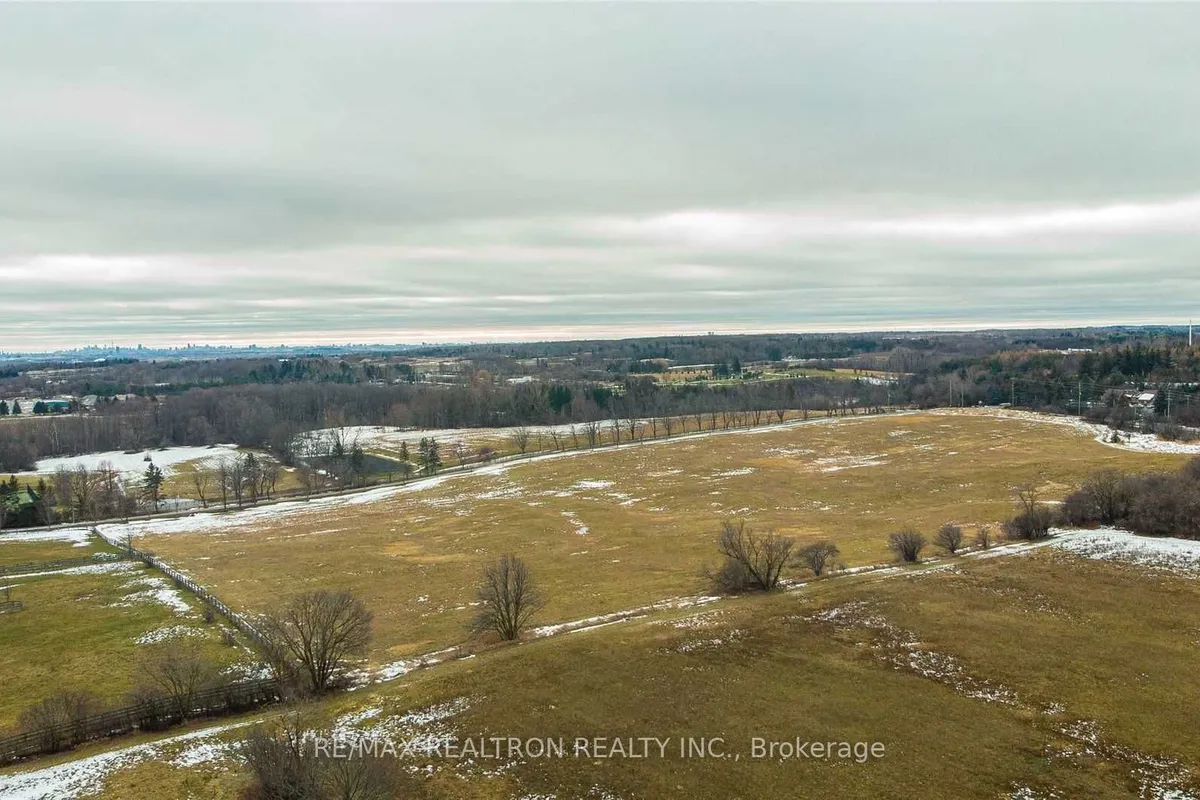 13265 Leslie Street, ON L4E 1A2