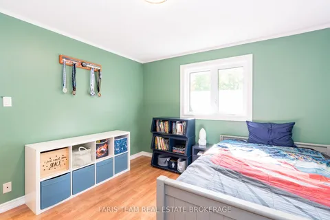 1844 Oakwood Road, ON L9S 2W1