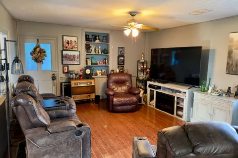 14155 27 Highway, ON L0G 1T0