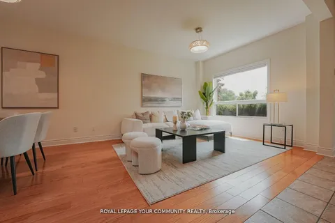 550 Greig Circle, ON L3Y 8S6