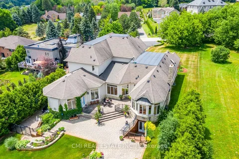 776 Woodland Acres Crescent, ON L6A 1G2