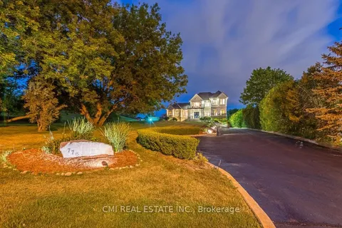 776 Woodland Acres Crescent, ON L6A 1G2