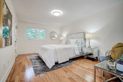 40 Foxglove Court, ON L3R 3Y3