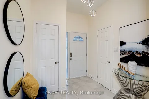 40 Foxglove Court, ON L3R 3Y3