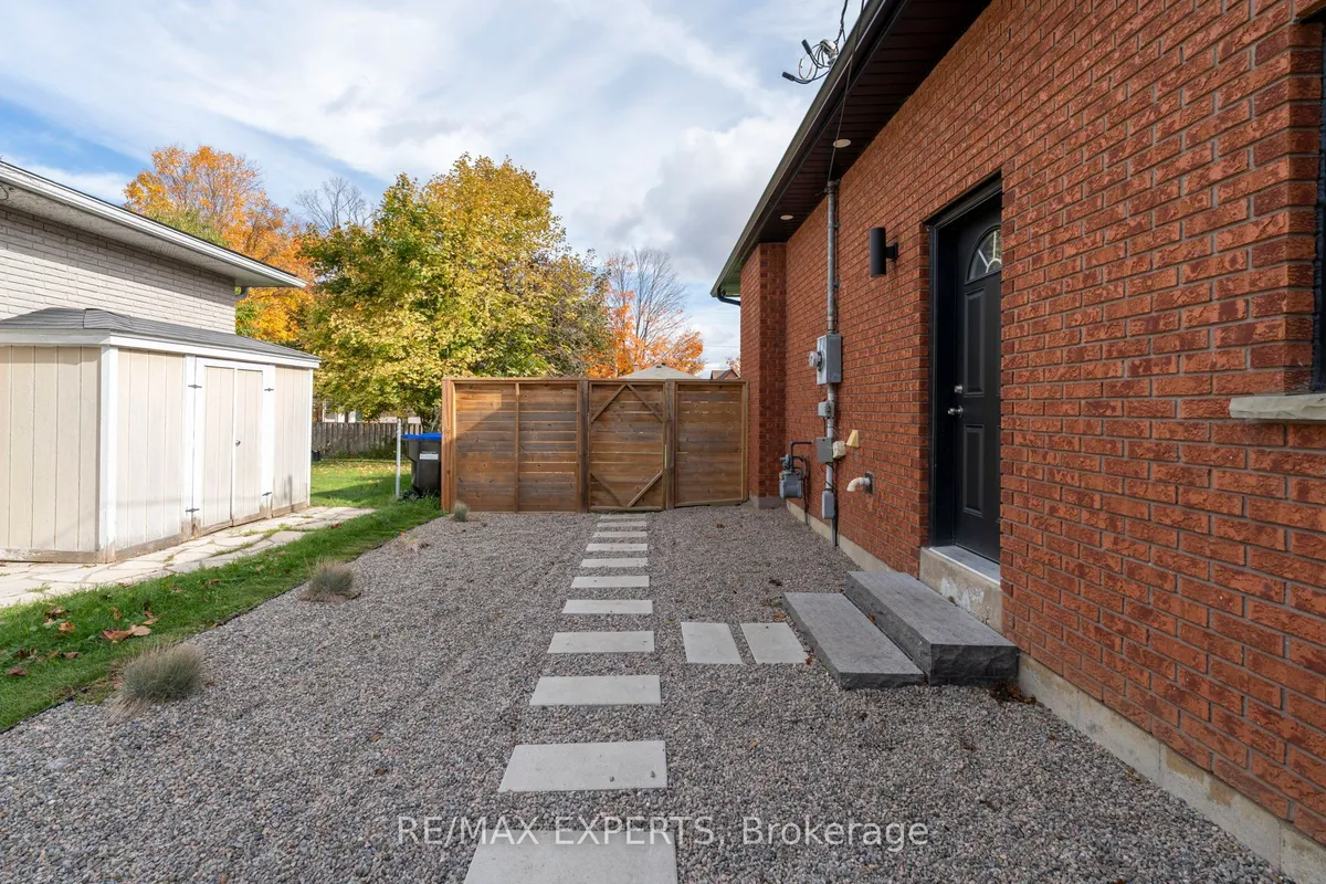 14 Henry Street, ON L0L 2N0