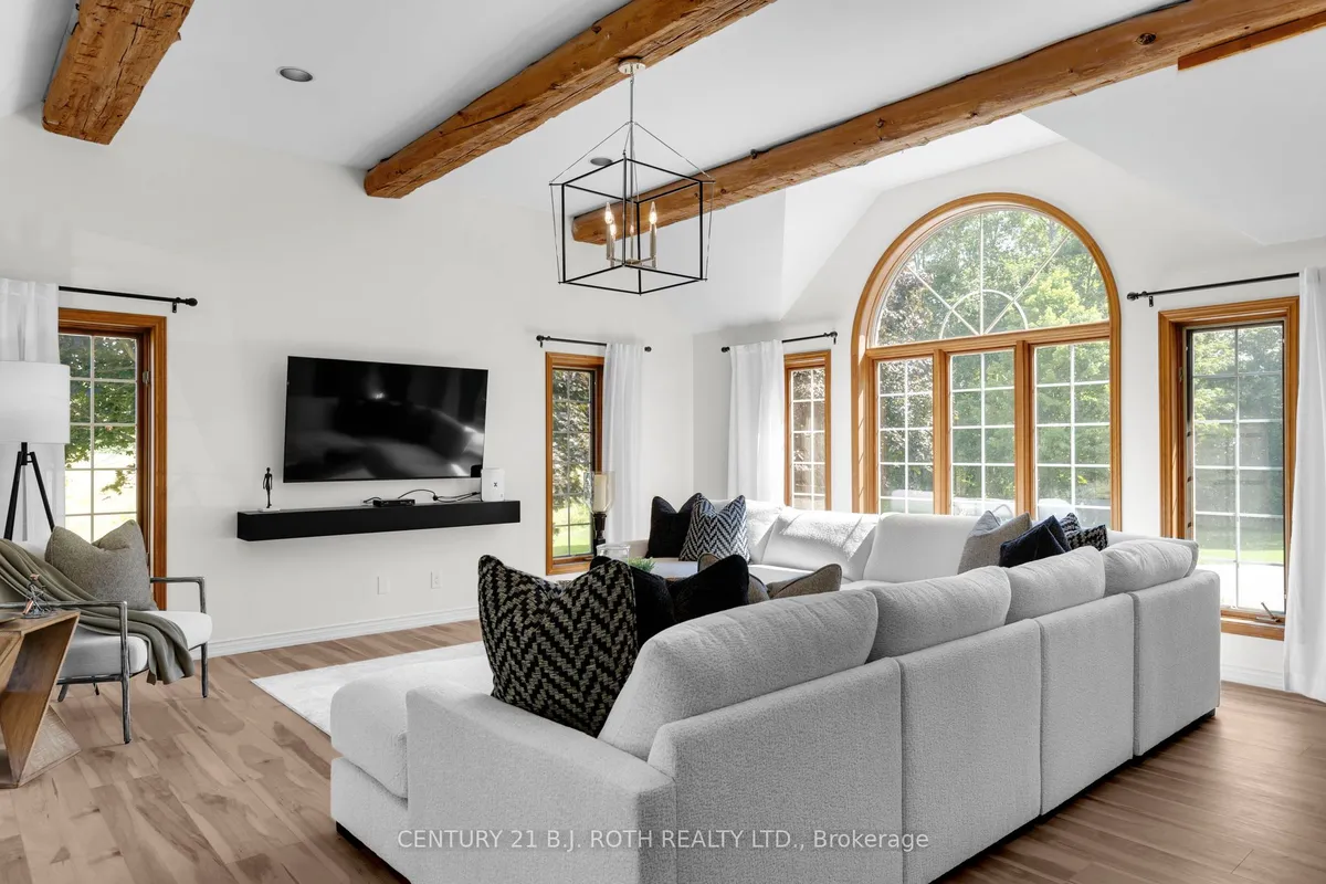 256 DENNEY Drive, ON L0M 1B1