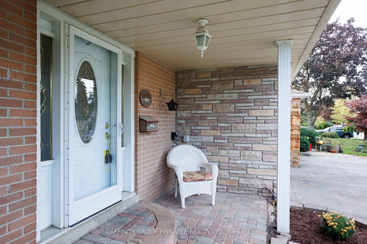 504 Elm Road, ON L4A 2S1