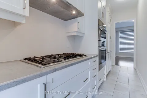 7 Adaskin Avenue, ON L6A 4Z8