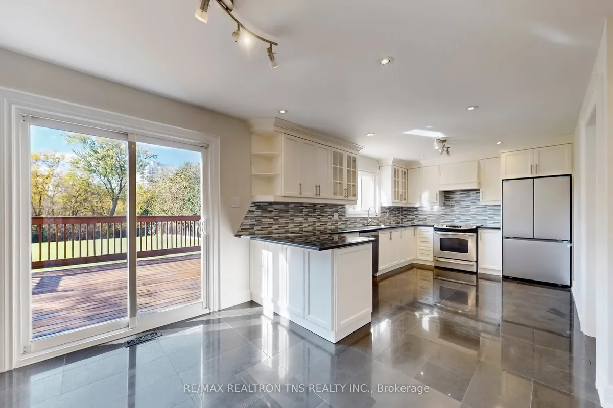 20 Doncrest Road, ON L4B 1A2