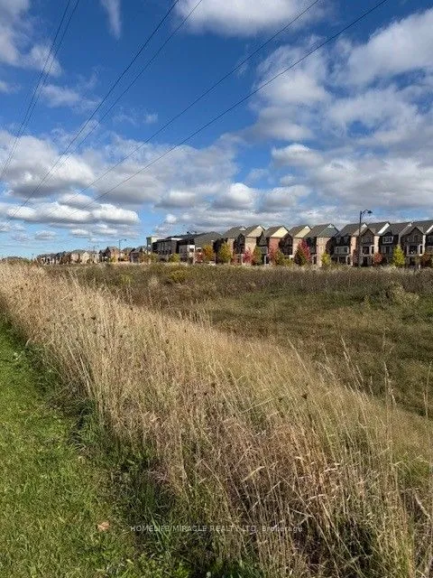 81 Morning Sparrow Drive, ON L4L 3N5