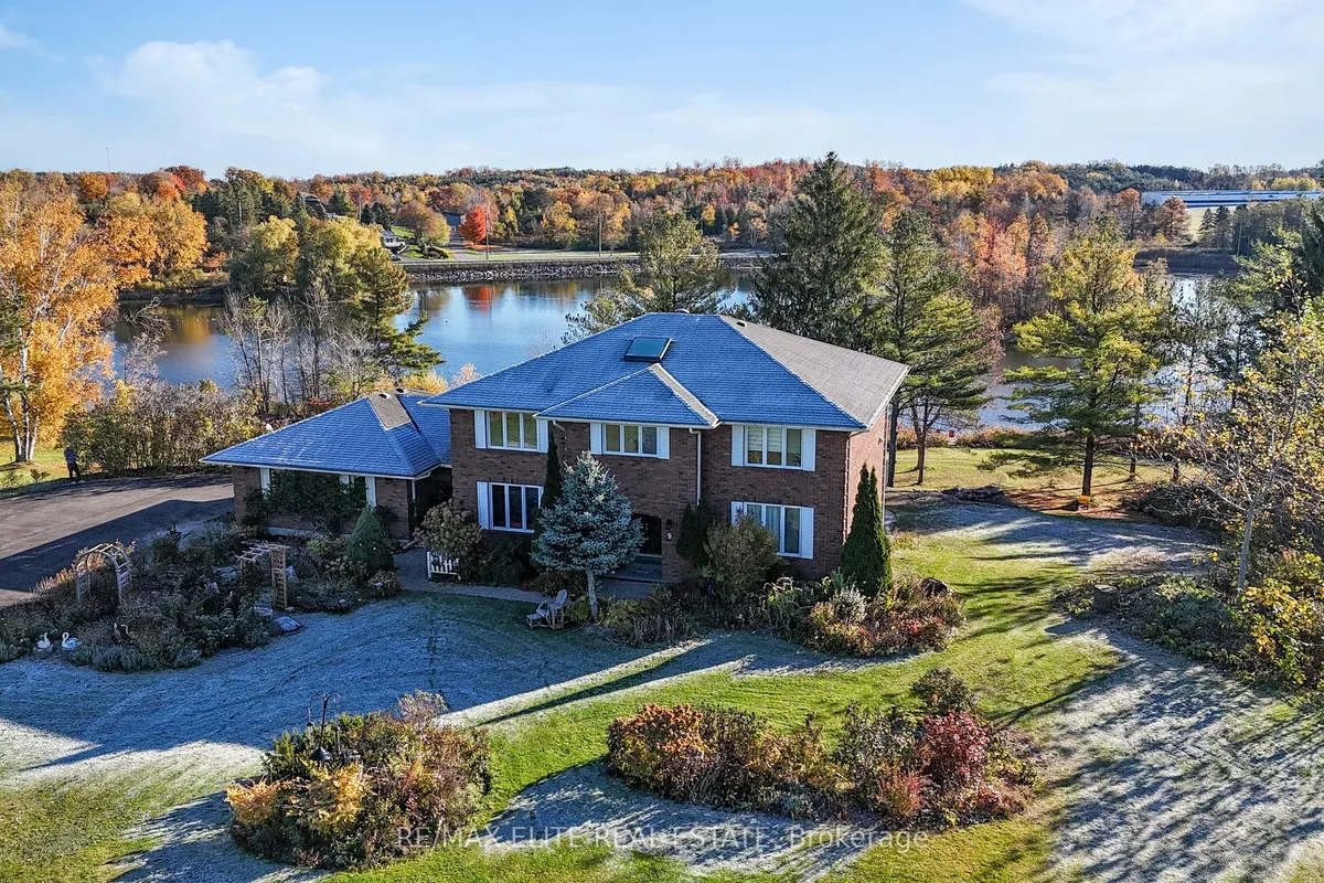 9 Island Lake Drive, ON L4A 3G7