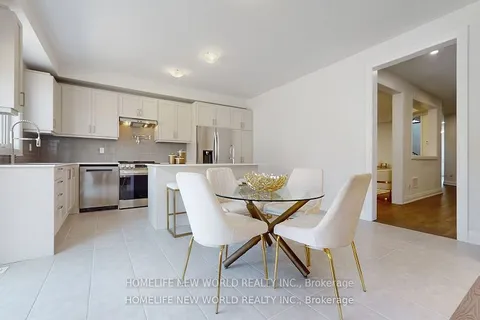 6 Speciosa Street, ON L4E 2Y5