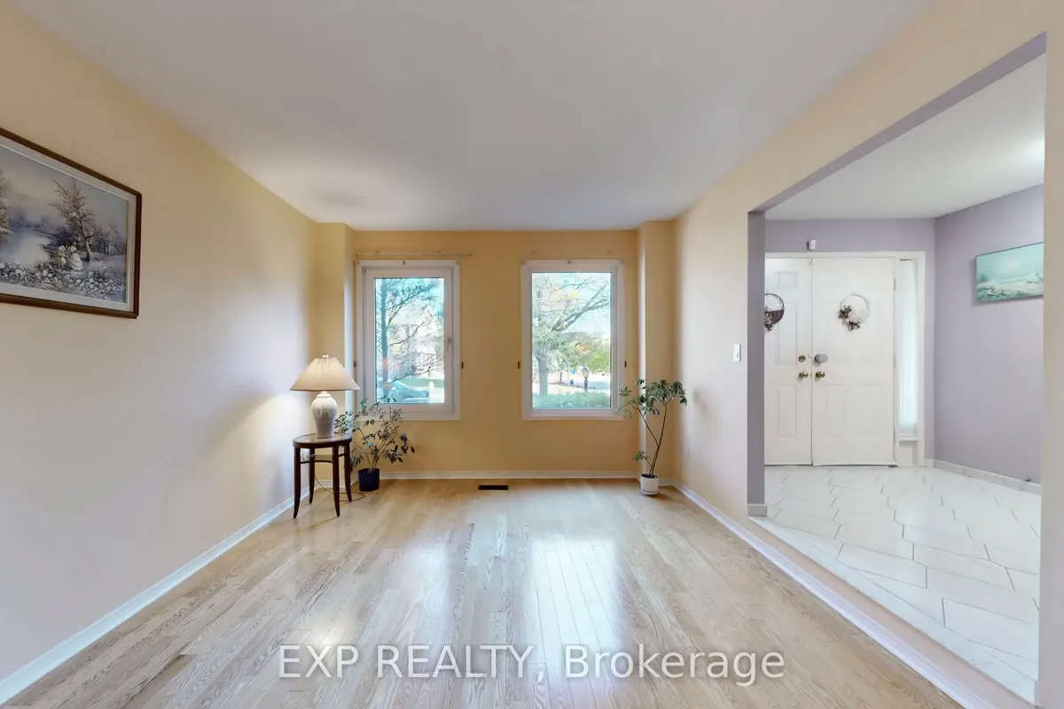 94 Coledale Road, ON L3R 7V9