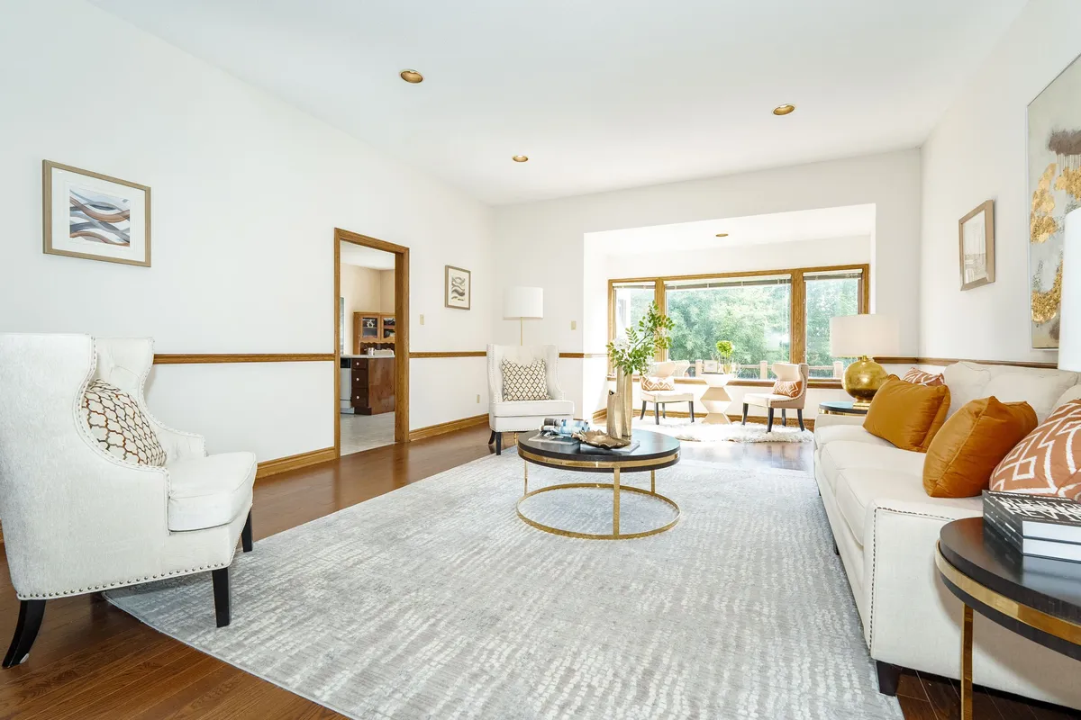 101 Leyburn Avenue, ON L4C 0J6