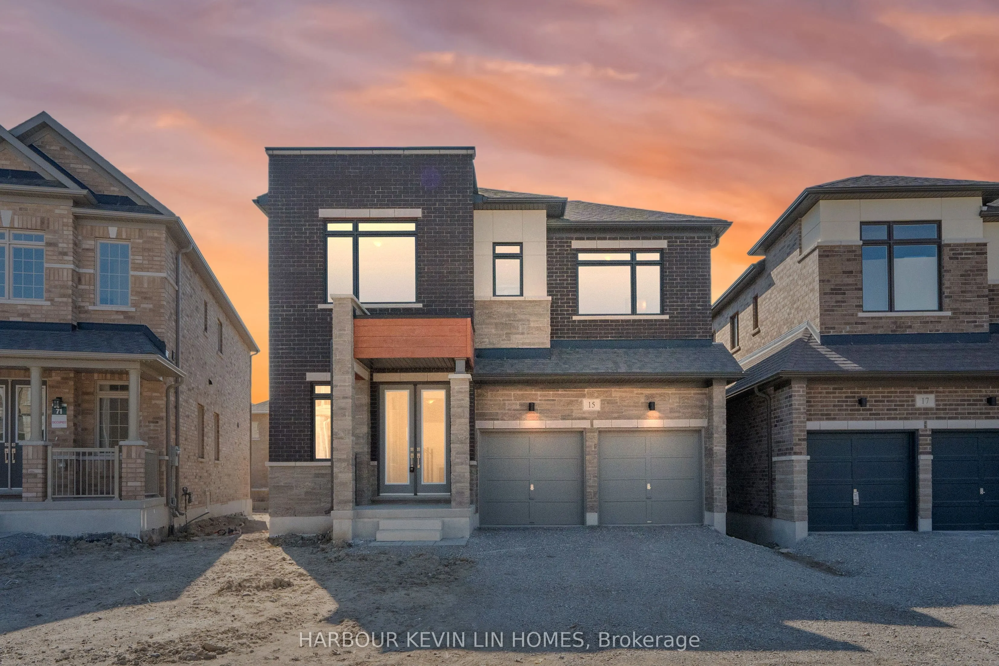 15 Monticola Avenue, ON L4B 0J1