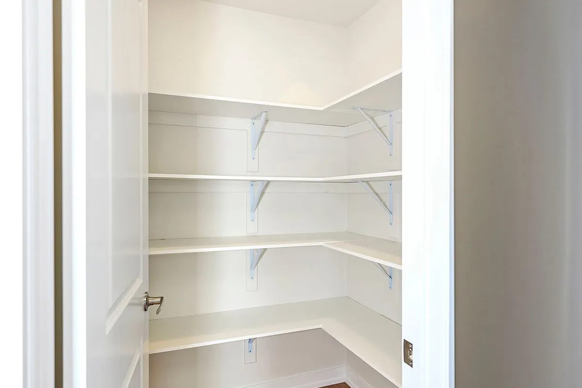 77 Flavelle Trail, ON L4L 0M6