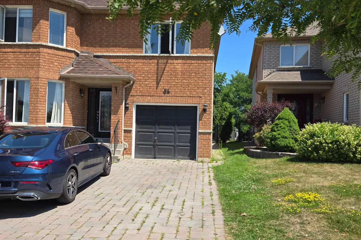 34 Royalpark Way, ON L4H 1J5