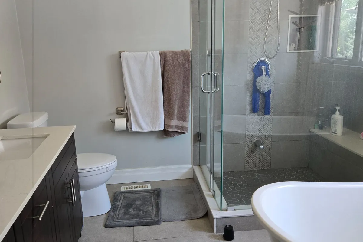 34 Royalpark Way, ON L4H 1J5