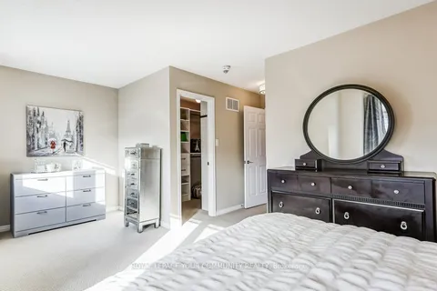 98 Kellington Trail, ON L4A 1X6