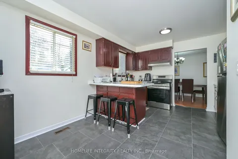 9 Greenaway Street, ON L0G 1W0