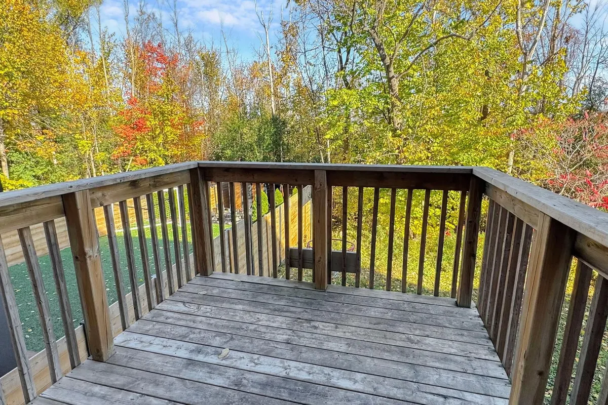 2112 Dale Road, ON L9S 0L4