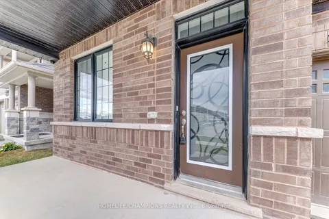 21 Vanni Avenue, ON L3S 0G3