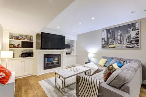 530 Vellore Woods Boulevard, ON L4H 2W3