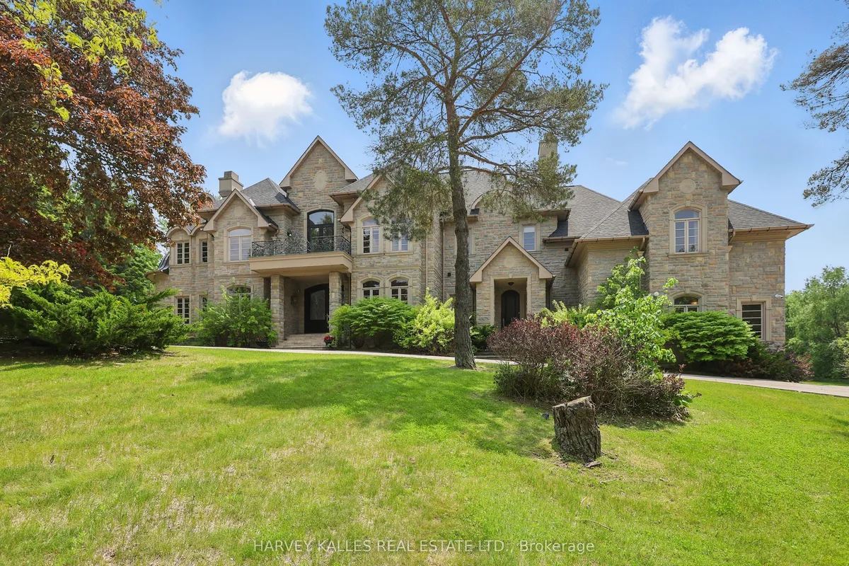 443 Dearbourne Avenue, ON L7B 1A3