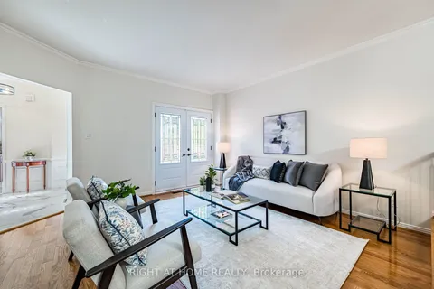 51 Redwood Lane, ON L3R 3Z1