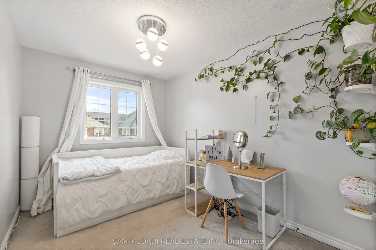 30 Zachary Place, ON L4H 0C2