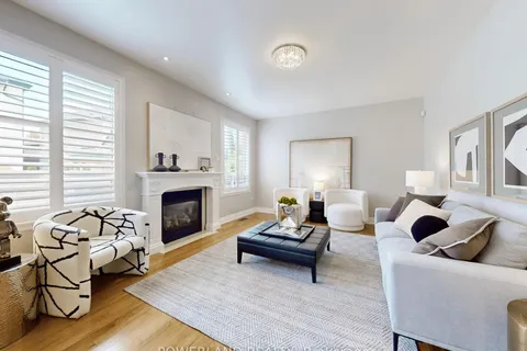 164 Worthington Avenue, ON L4E 4N7