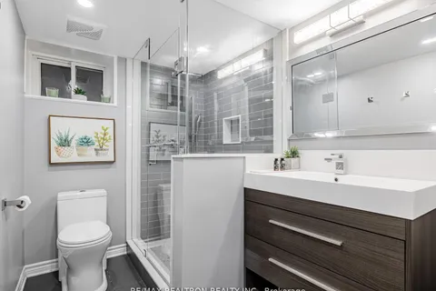 19 Davis Road, ON L4G 2B4