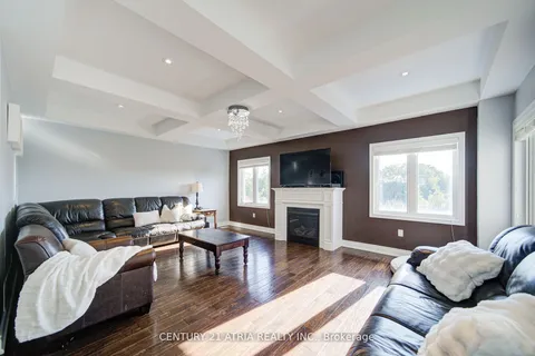 10 Gladys Rolling Avenue, ON L0G 1M0