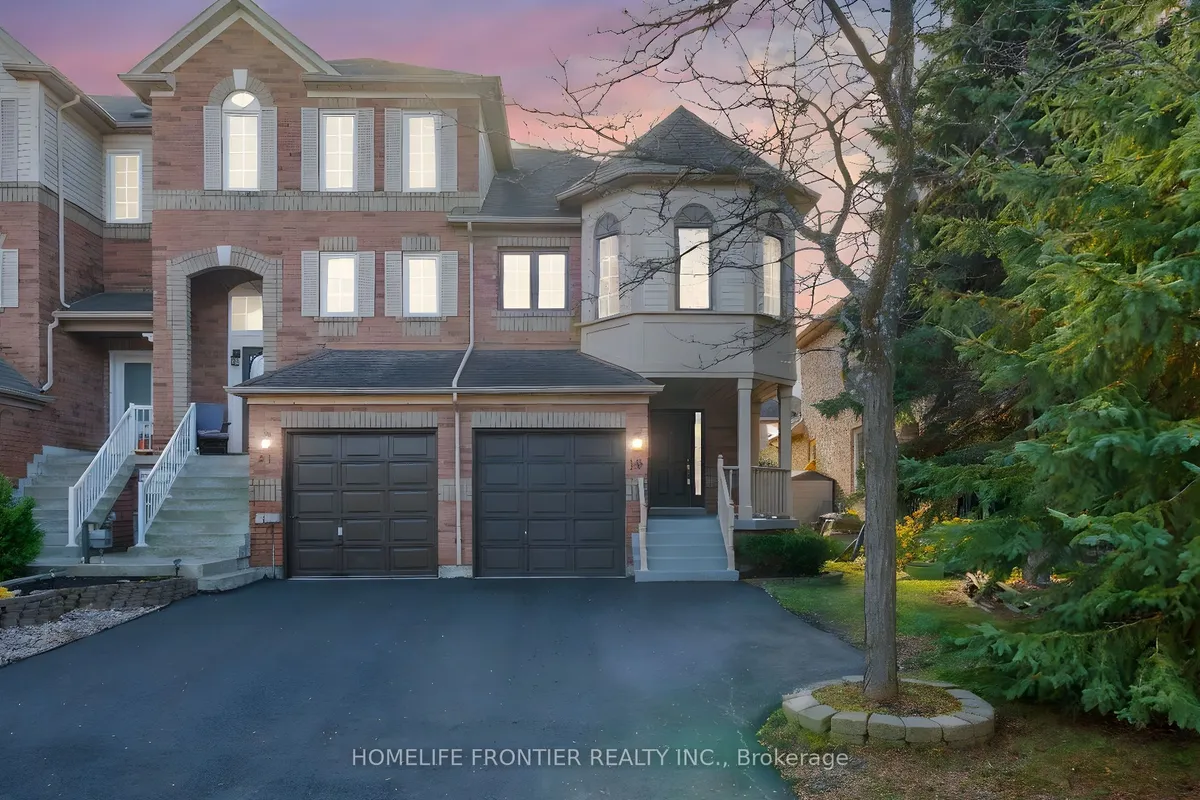 19 Bowler Street, ON L4G 7J2