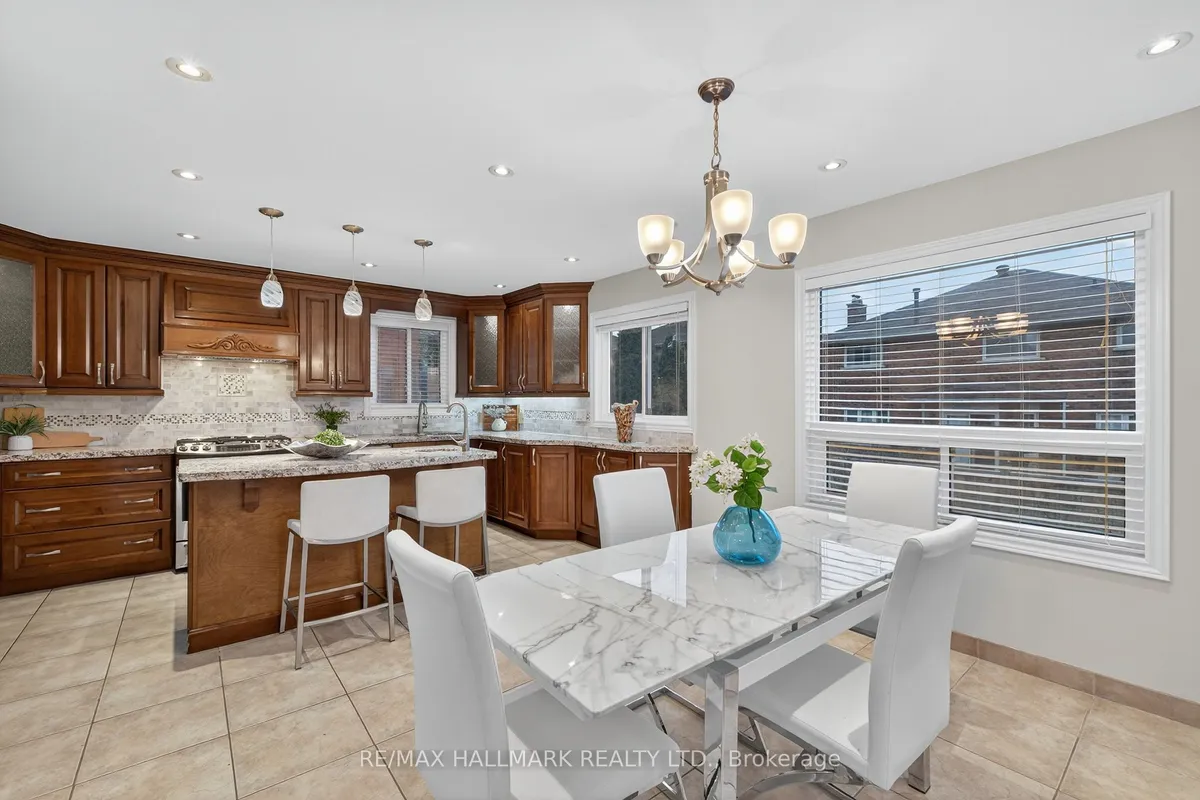 101 Embassy Drive, ON L4L 5A8