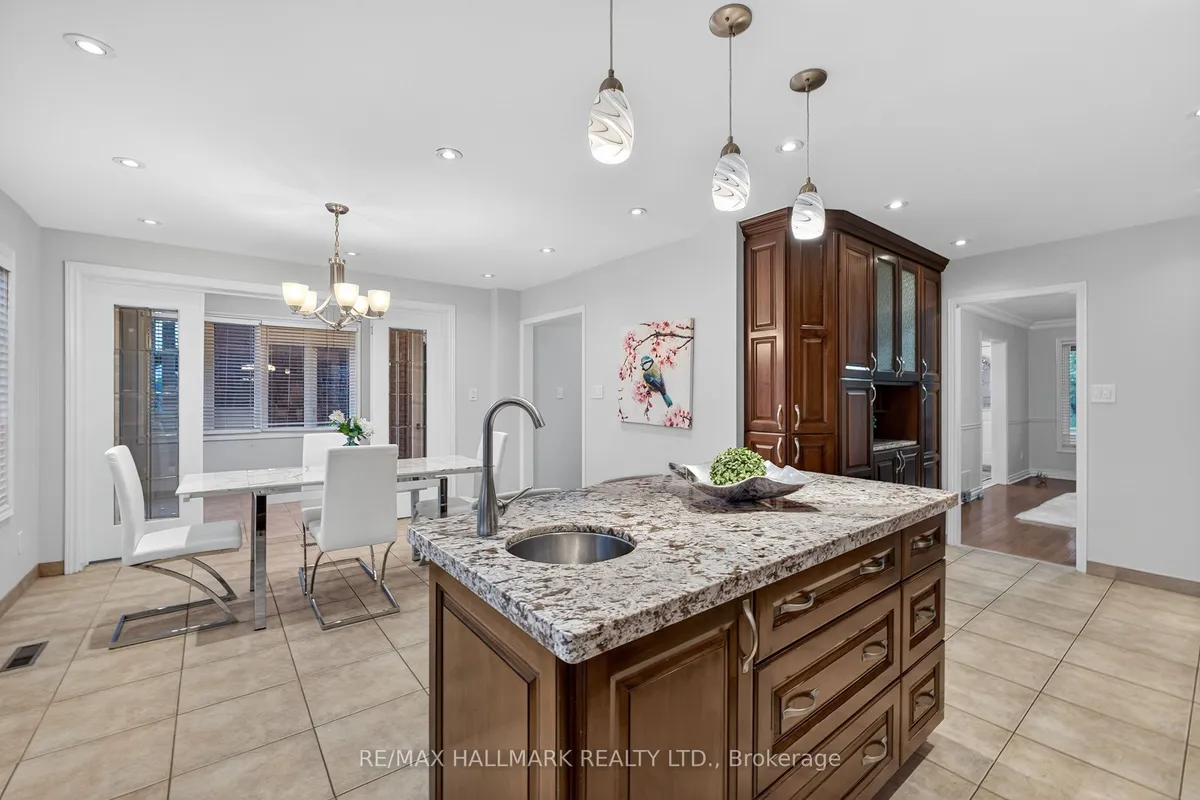 101 Embassy Drive, ON L4L 5A8