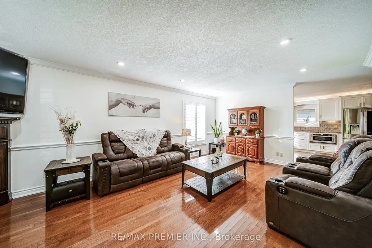 6548 10th Line, ON L0L 2N0