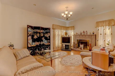 80 Eyer Drive, ON L6C 1S3