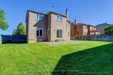 80 Eyer Drive, ON L6C 1S3