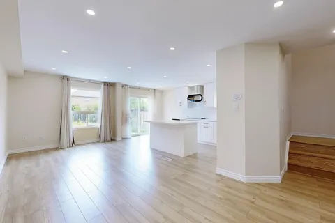 71 Rembrandt Drive, ON L3R 4W6