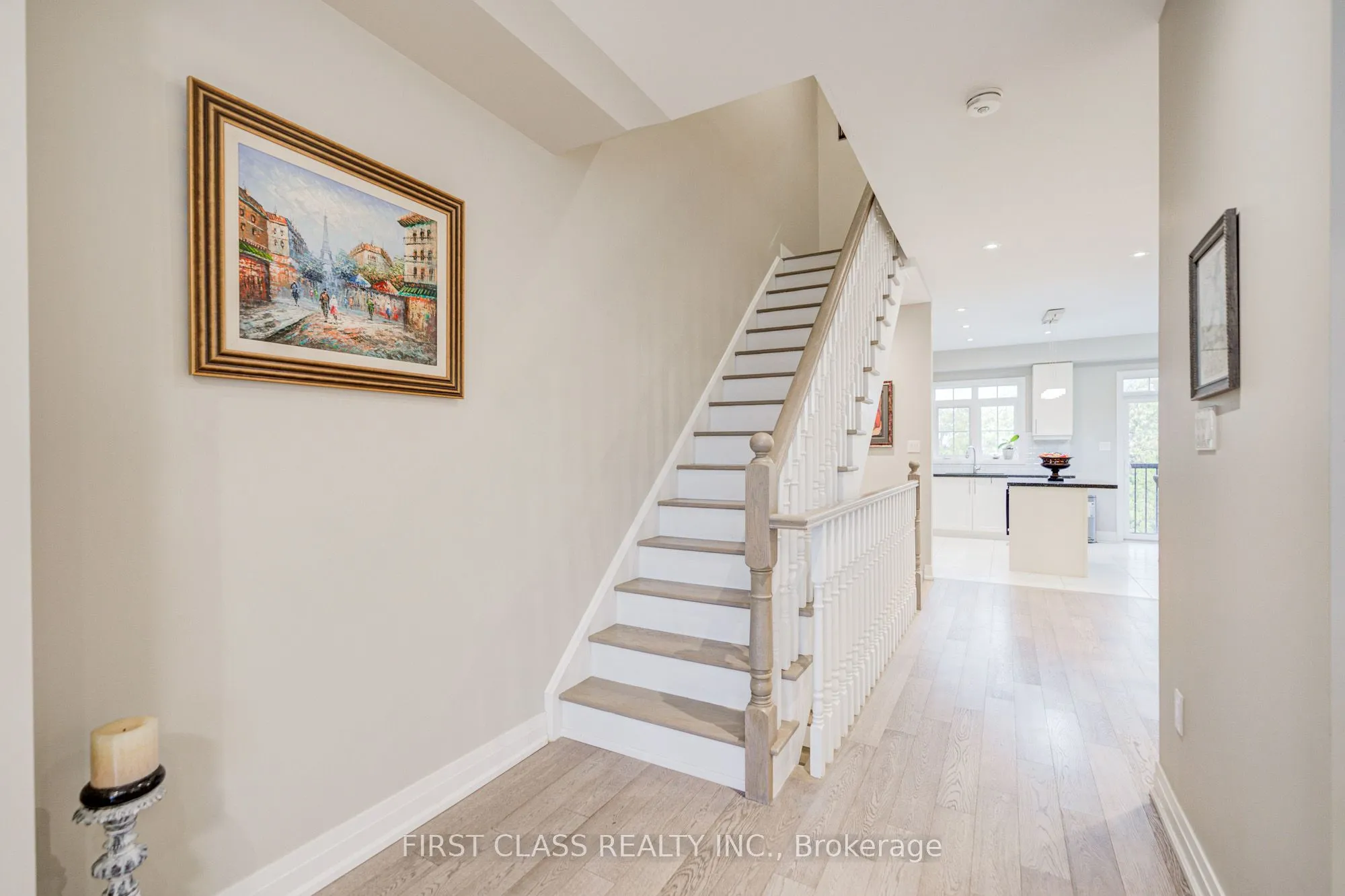 35 Thomas Foster Street, ON L6C 0Z4