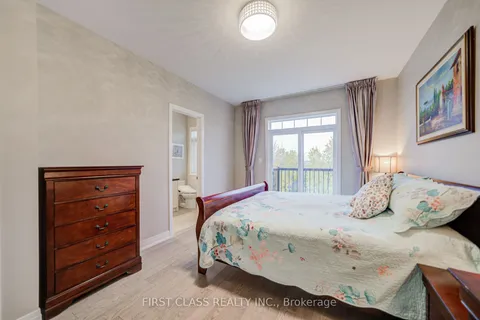 35 Thomas Foster Street, ON L6C 0Z4