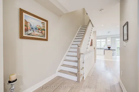 35 Thomas Foster Street, ON L6C 0Z4