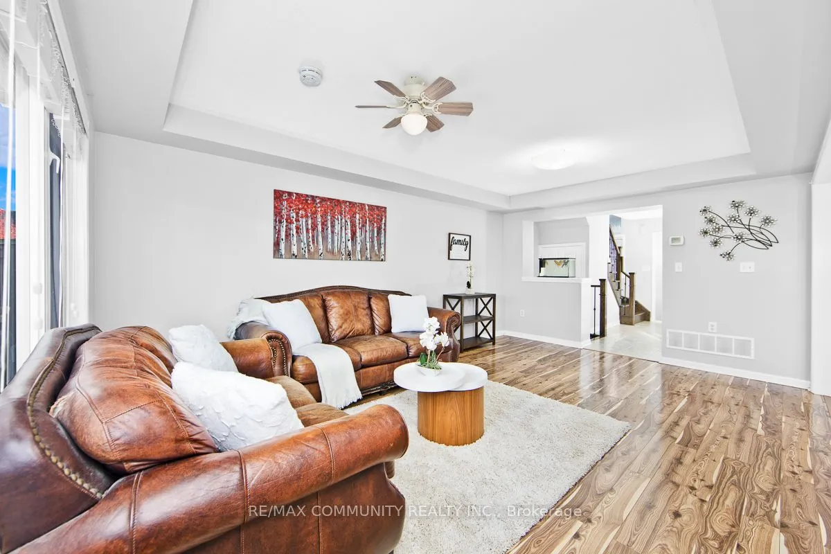 178 Dougherty Crescent, ON L4A 0A6