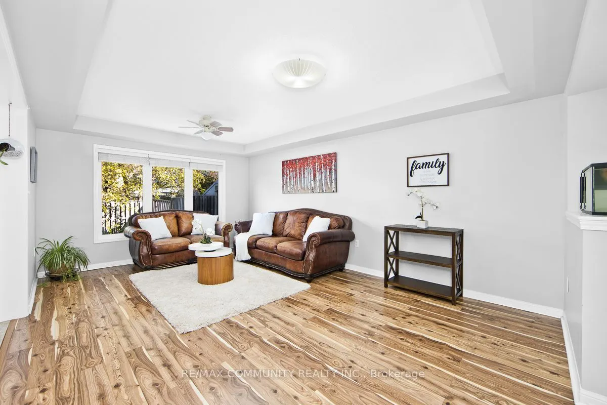 178 Dougherty Crescent, ON L4A 0A6