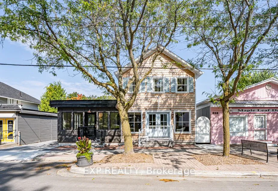 944 Lake Drive, ON L0E 1L0