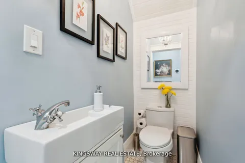 2612 10th Line, ON L9S 3R2