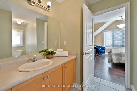 37 Newbridge Avenue, ON L4E 3Z9